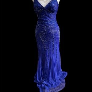 Elegant Blue Evening Gown